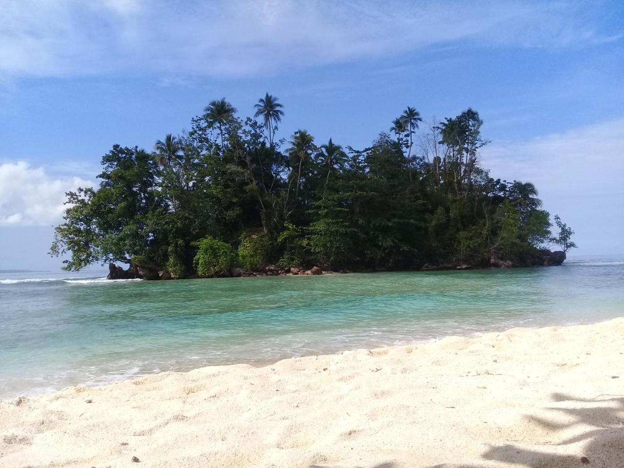Nusa Nalan Beach Resort Rumah Olat Buitenkant foto