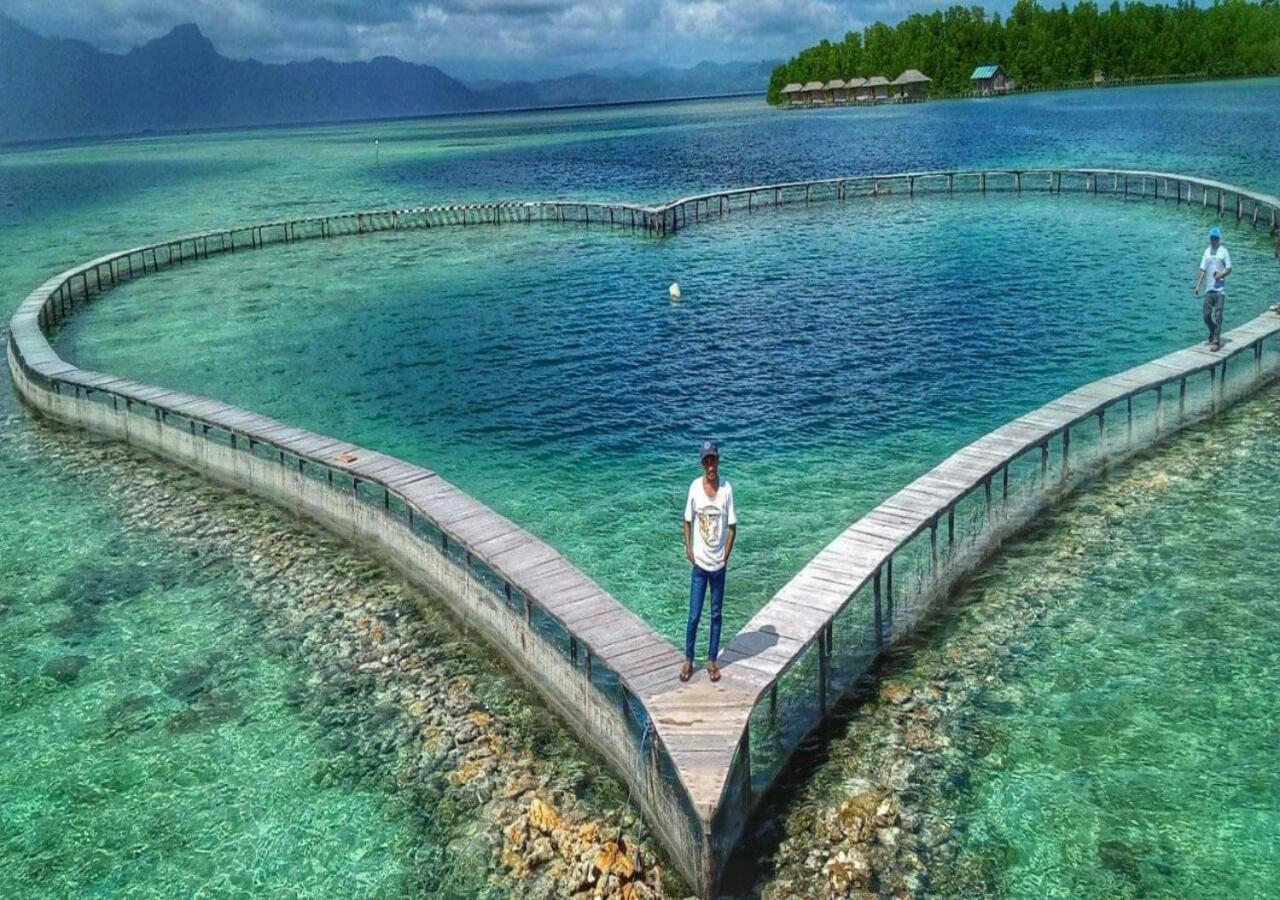 Nusa Nalan Beach Resort Rumah Olat Buitenkant foto
